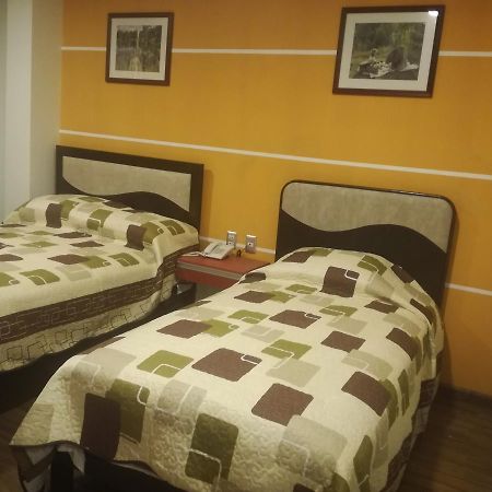 Apart Serma Hotel Potosí Buitenkant foto