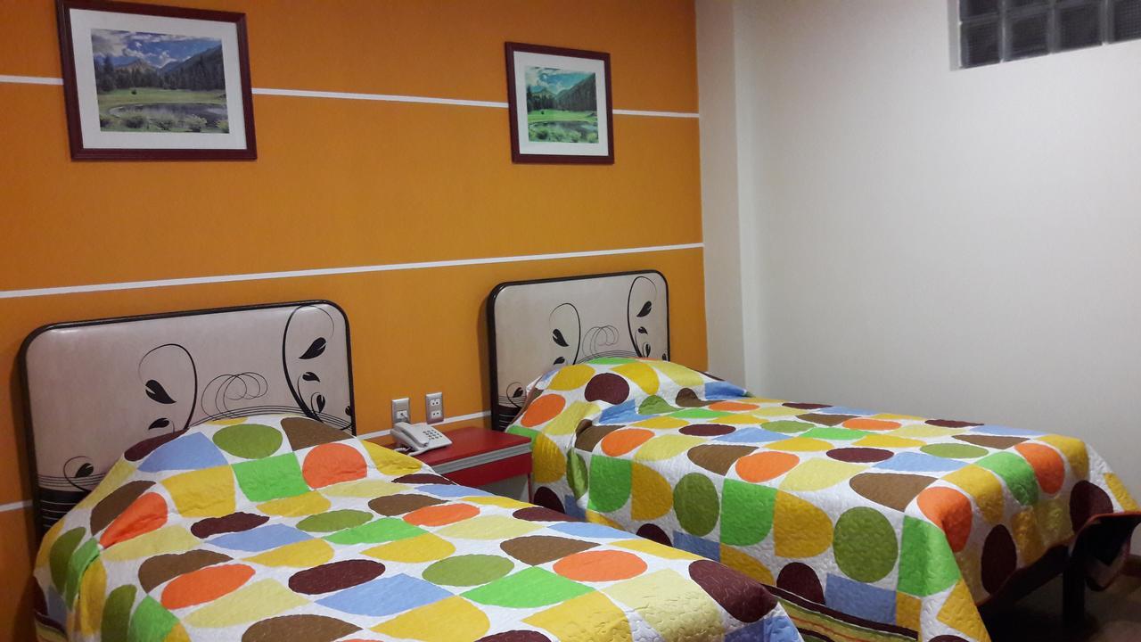 Apart Serma Hotel Potosí Buitenkant foto