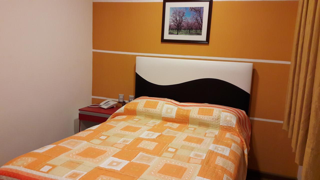 Apart Serma Hotel Potosí Buitenkant foto